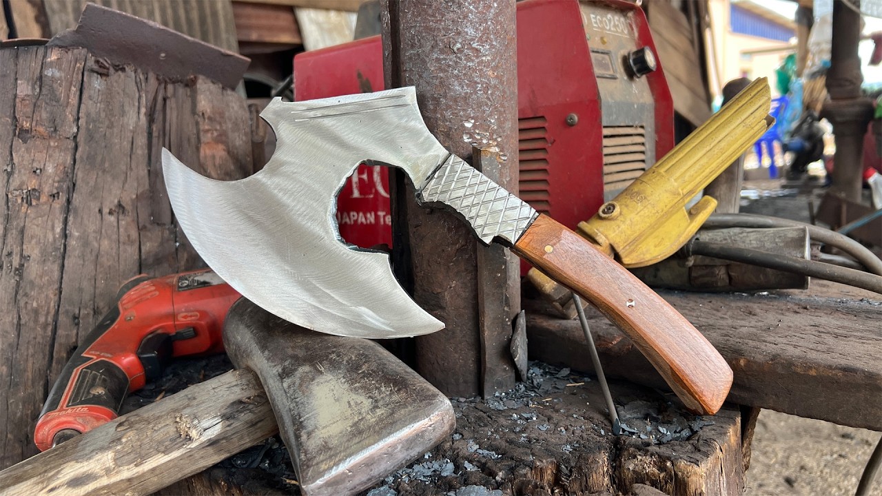 HOW TO MAKE AXE FROM DISC.