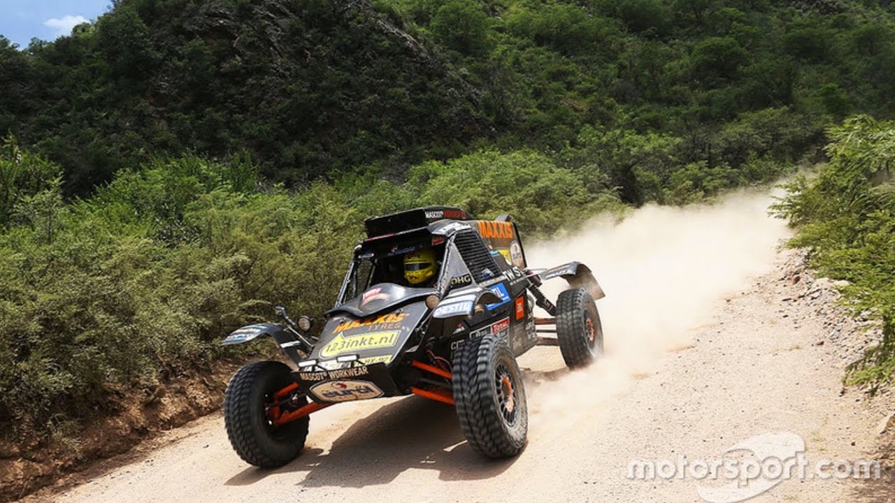 Tim en Tom Coronel blikken vooruit op Dakar 2017 (with subtitles)