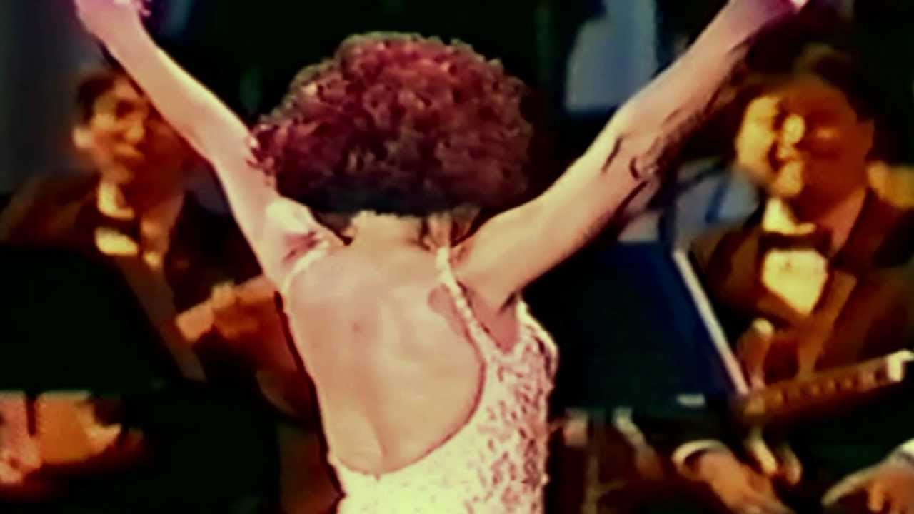 Shirley Bassey - I Who Have Nothing (1990 Live in Yokohama)