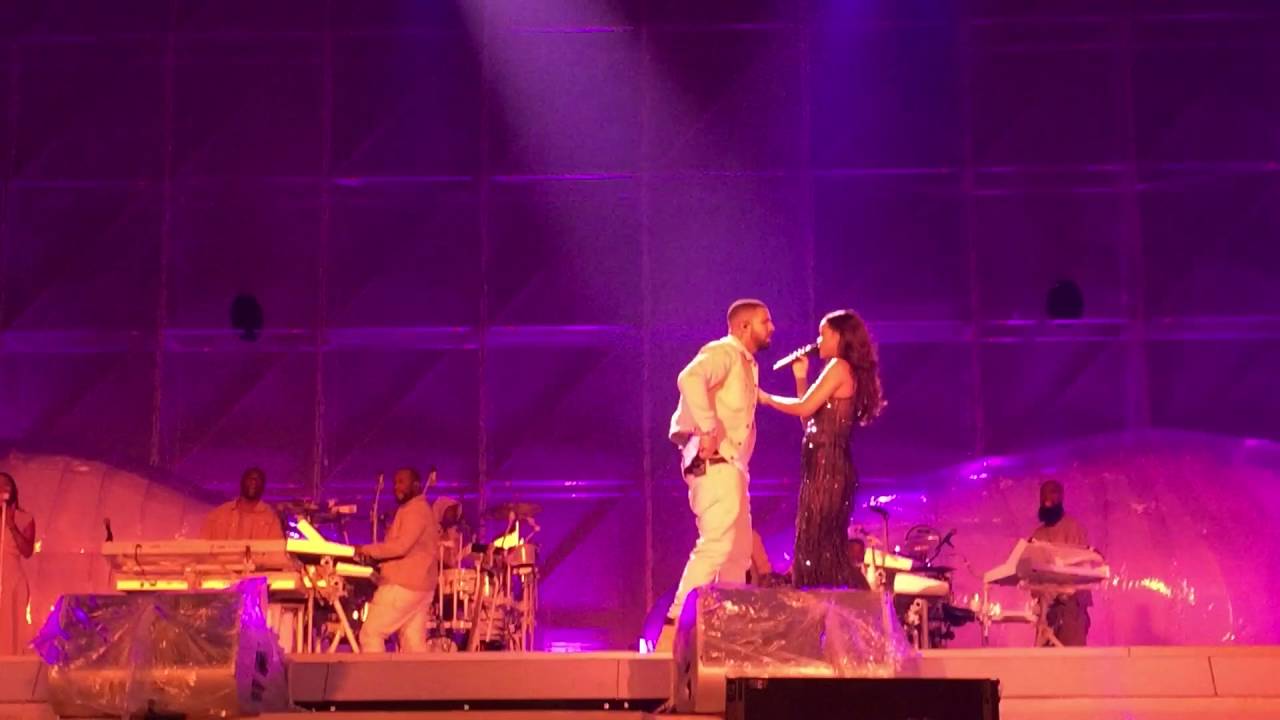 Rihanna ft. Drake - Work Anti World Tour Manchester