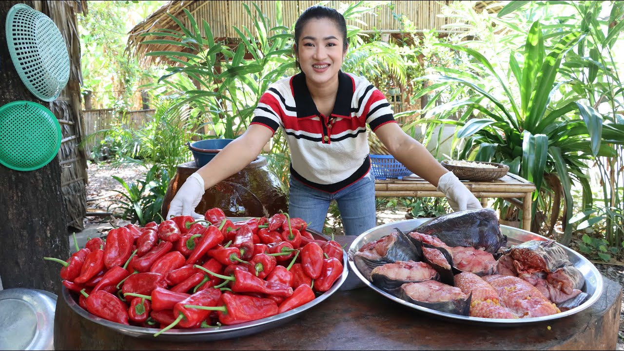 Red banana pepper recipe - Deep fry fish eat with pickled pepper