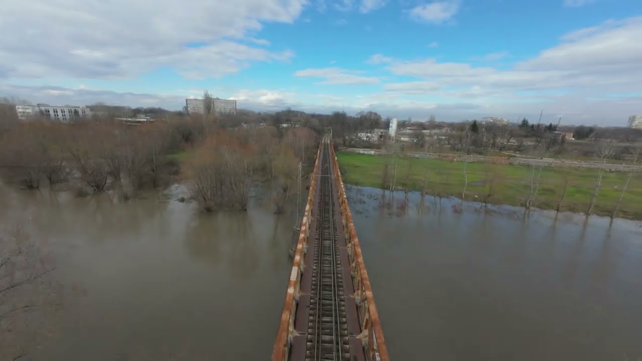 Plovdiv railroad bridge over Maritsa river | Железопътен мост над река Марица | DJI AVATA 2
