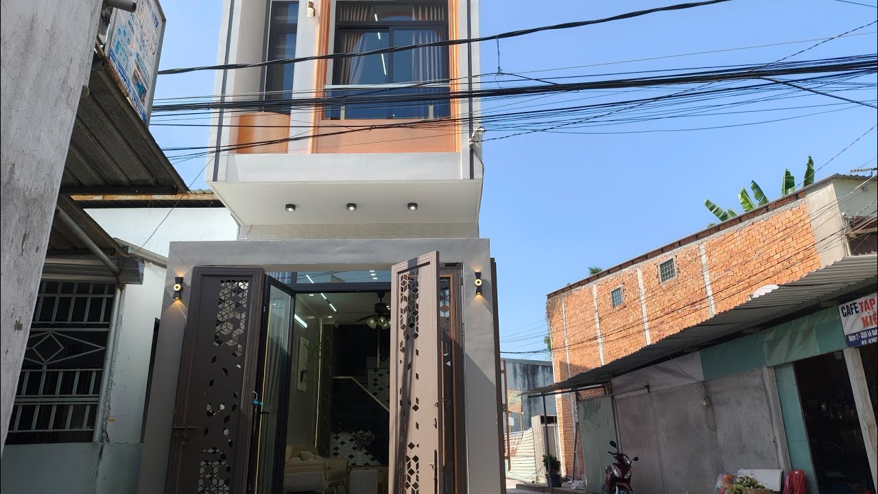 Cần Thơ bán nhà 1 trệt 1 lầu 3 phòng ngủ bờ kè lên sân hẻm 359 tham gia đường Nguyễn Văn cừ