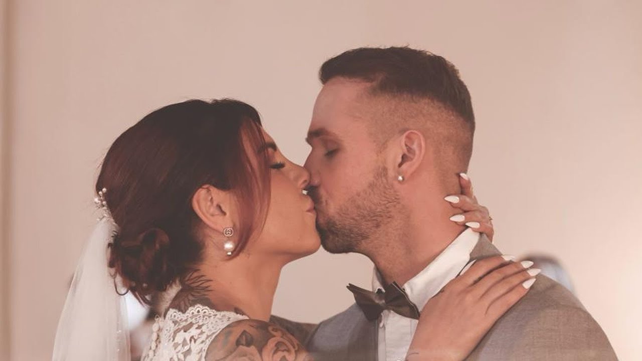 So chaotisch sch&ouml;n war Kate Merlan und Jakubs Hochzeit!