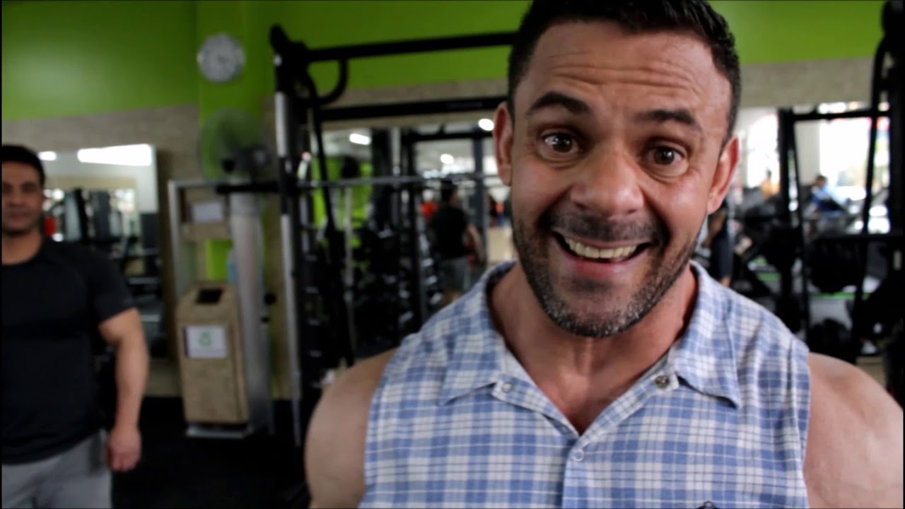 Treino de ombro com o mestre Paulo Lima