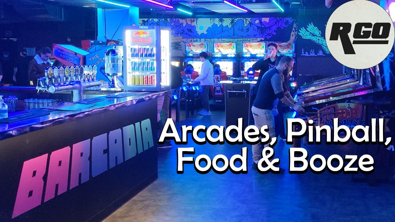 Checking out BARCADIA, in Planet Royale - Arcade/Pinball Machines, Food & Booze