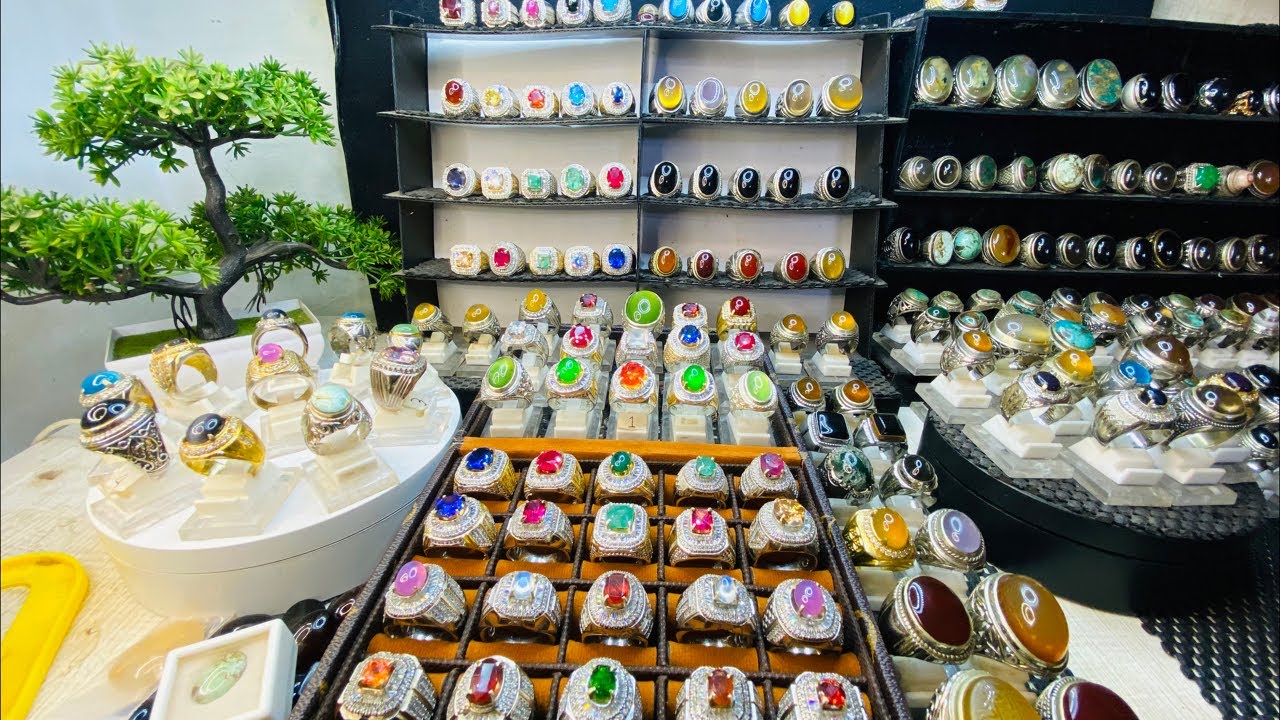 Batu akik dan permata