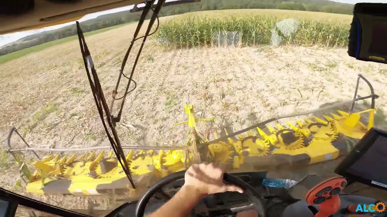 cabview avec le nouveau bec kemper 375 Pro - New Holland FR 700 I Ensilage 2022
