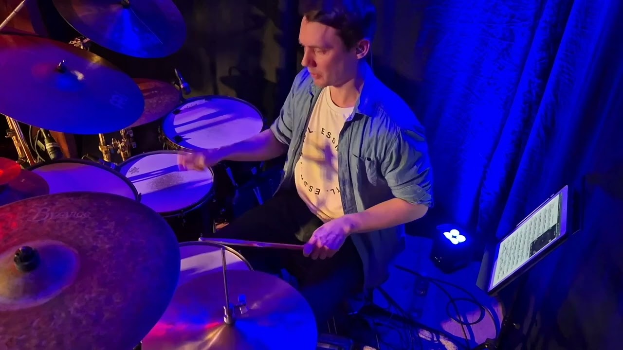 Drumsolo, live at vinterlyd i Båtsfjord. 