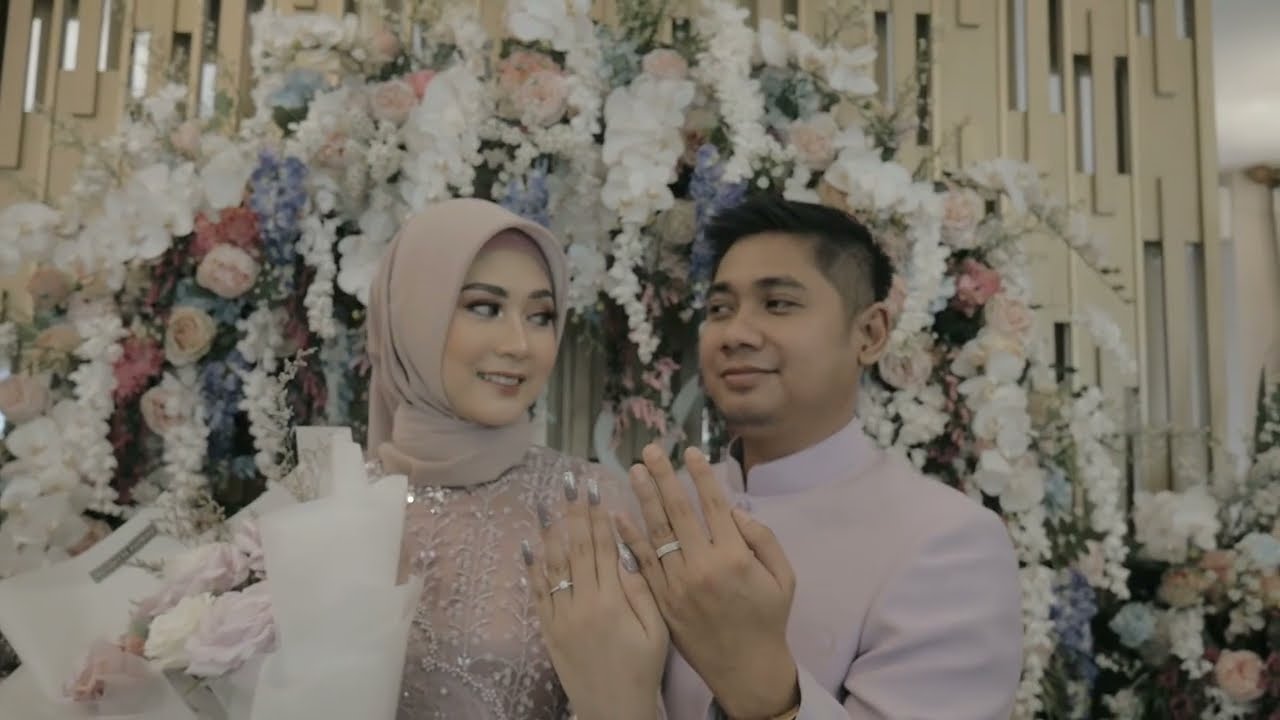 Engagement Ari & Lisna - Tsamara Resto