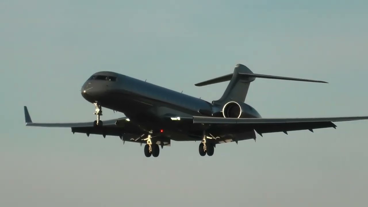 Bombardier Global 7500 9H-VIL landing at Zurich Airport
