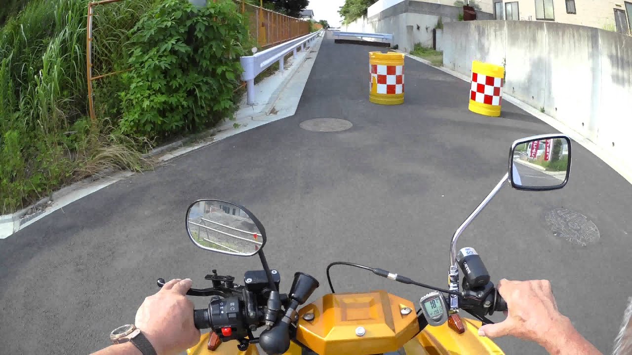 DUG mini quad: Hill Climb video by Panasonic 4K cam HX-A500