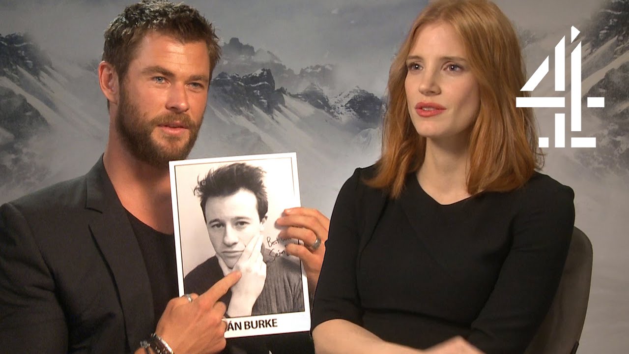 Chris Hemsworth & Jessica Chastain Get Hijacked | Hollywood Hijack