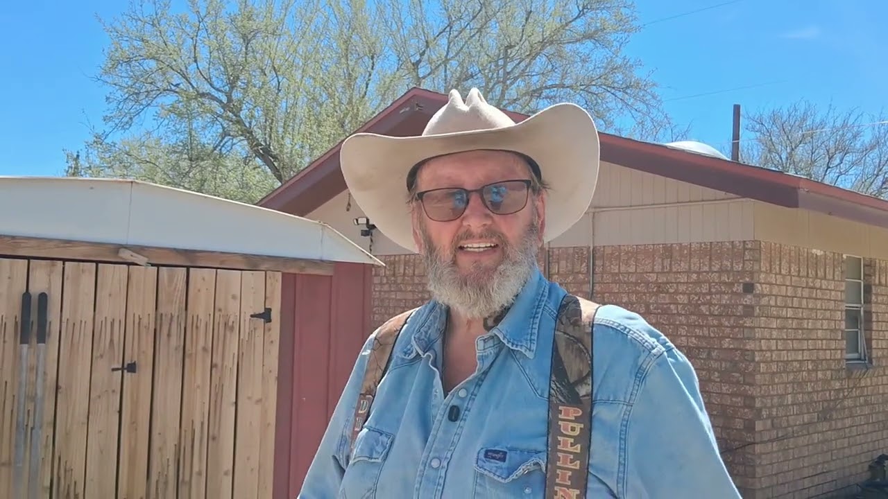 New projects and animal enclousure on ourlittletexasranch