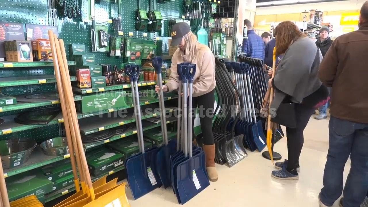 Stores selling out of ice melt, shovels ahead of winter storm