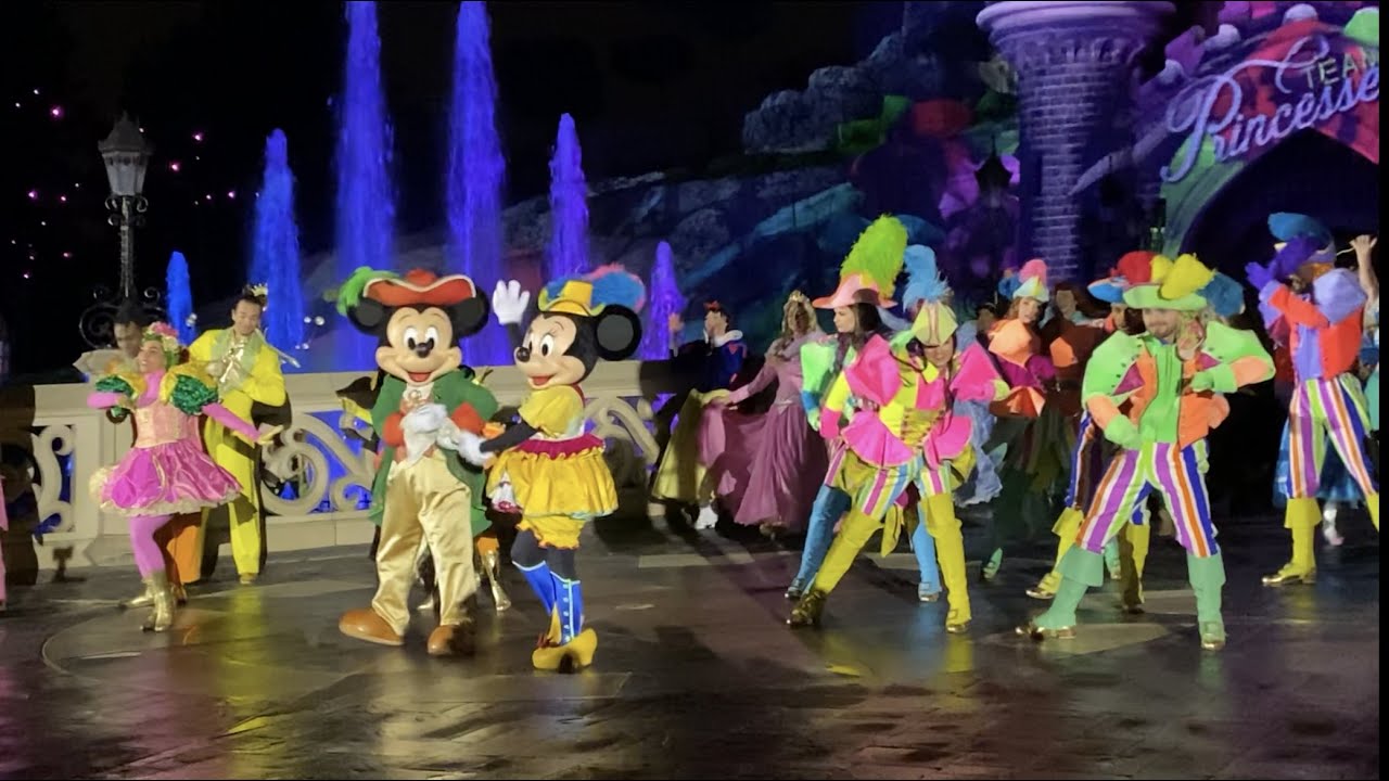 Pirates & Princesses Opening Show at Disneyland Paris Passholder Party - March 2023 (Pirate Stage)