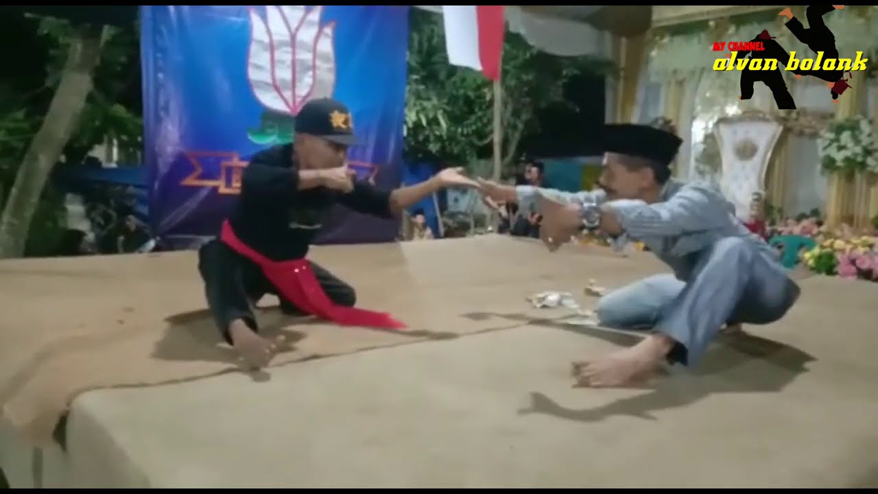 KEMBANGAN PENCAK SILAT || PENDEKAR SESEPUH MADURA