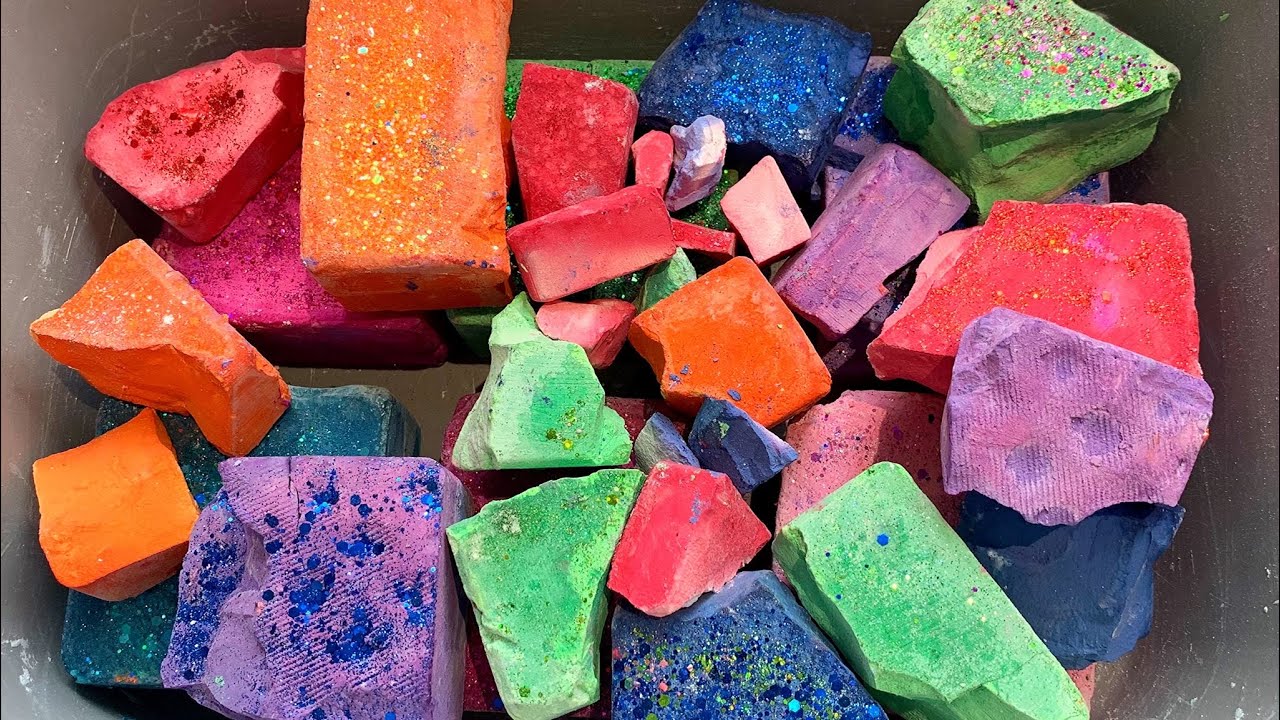 ASMR | Dyed easy grip | crunchy | powdery | satisfying | stress relief | calming | anxiety relief