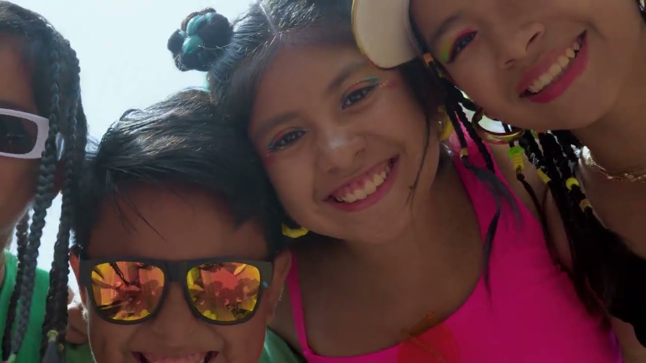 The Uptown Kids - Uptown Funk (Video Oficial)