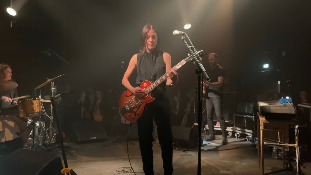 Keren Ann Concert Jeumont 4K (Scène 360°) 29/03/2022