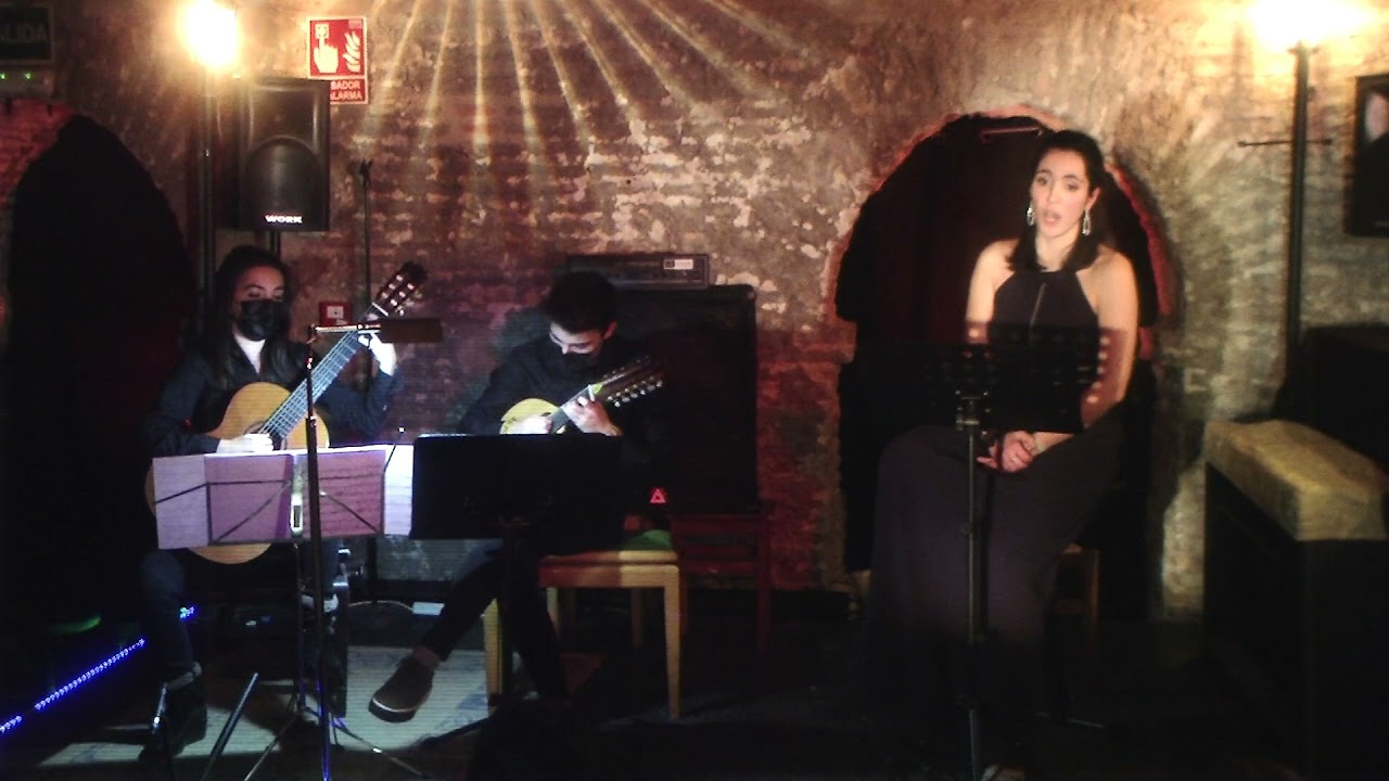 Trio de Navidad Lirico - Bárbara Acín Jueves, 30 de Diciembre del 2021 en La Boveda del Albergue