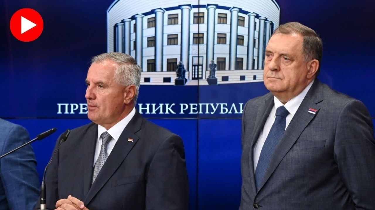 Radovan Vi&scaron;ković podnio ostavku na mjesto premijera