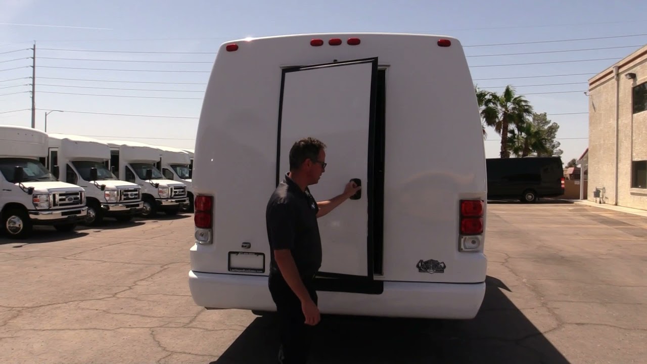 2011 Krystal Koach K28 Shuttle Bus S10121