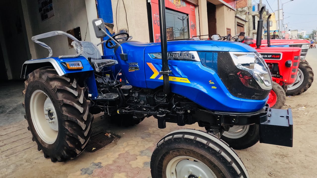 गियर के 3 लीवर Sonalika 745 DI Tiger HDM+ | 16+4 Gears | 50 HP Tractor Overview Specifications