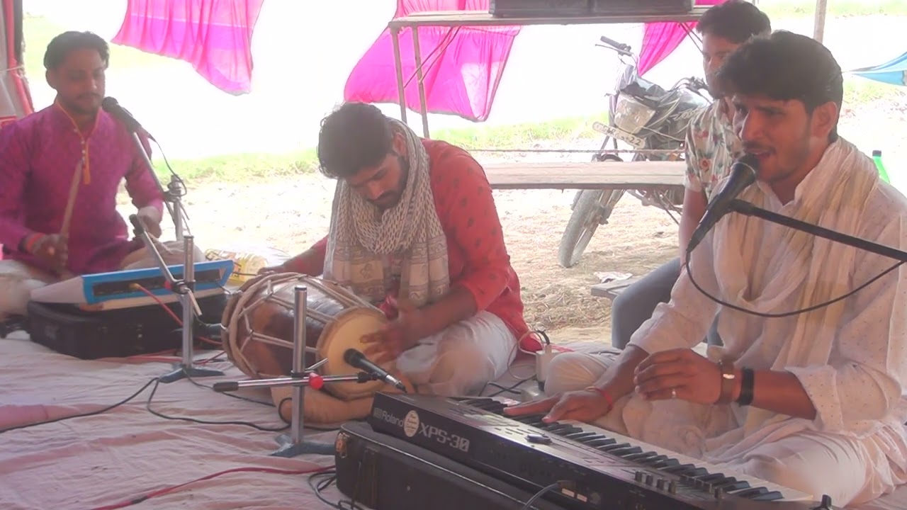 kahe teri ankhiyon me pani prem diwani meera  vishnu bhai ke dvara_  mo- 9917900659