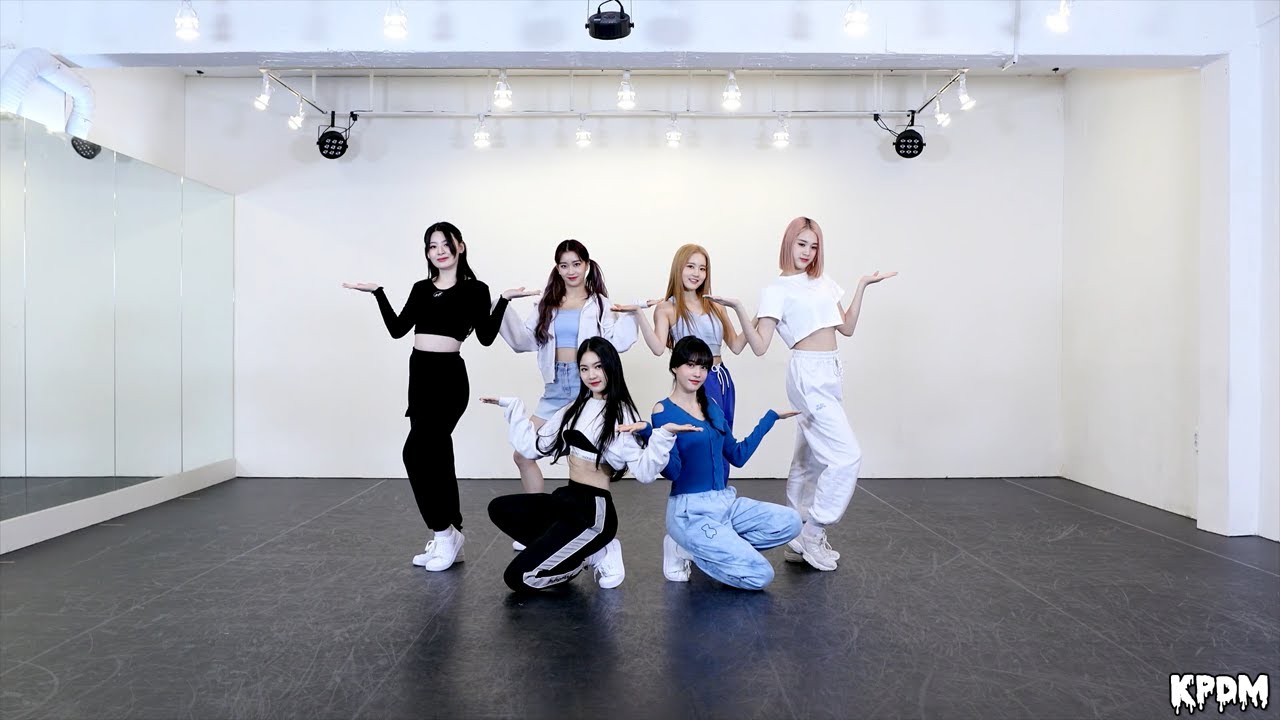 STAYC (스테이씨) - SO WHAT Dance Practice (Mirrored)