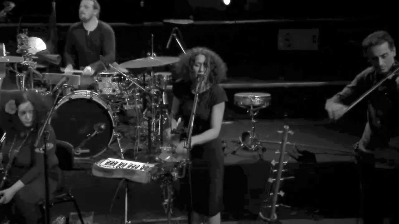 LO'JO [official] Tu benes live
