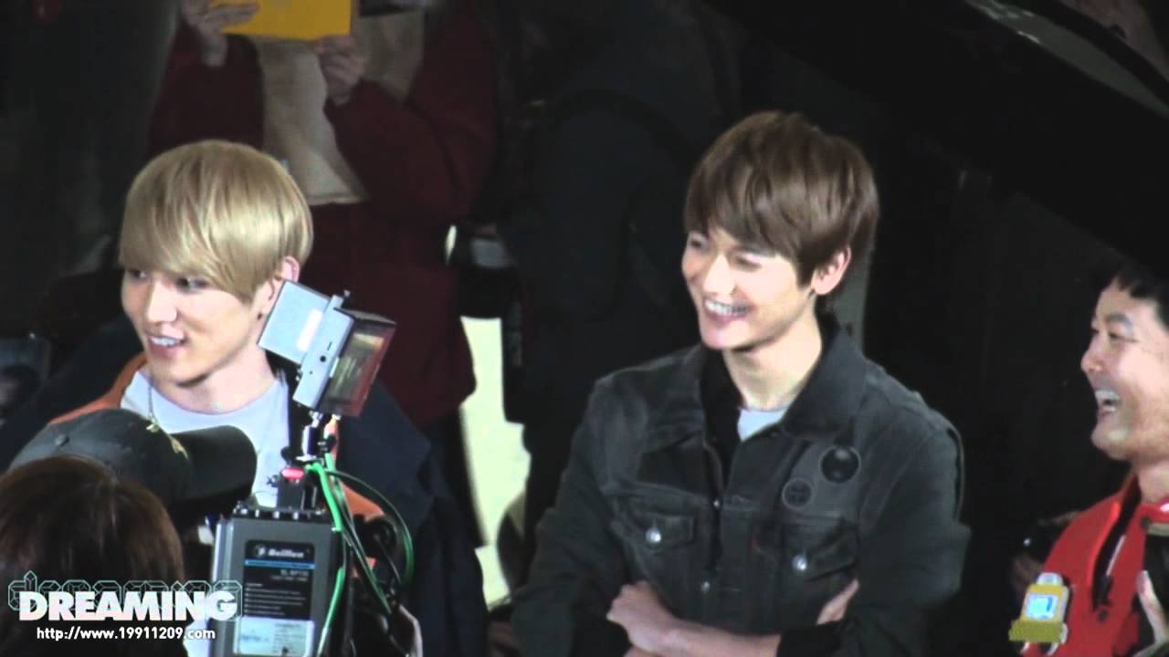 [Dreaming] 120327 taxi minho hug with key