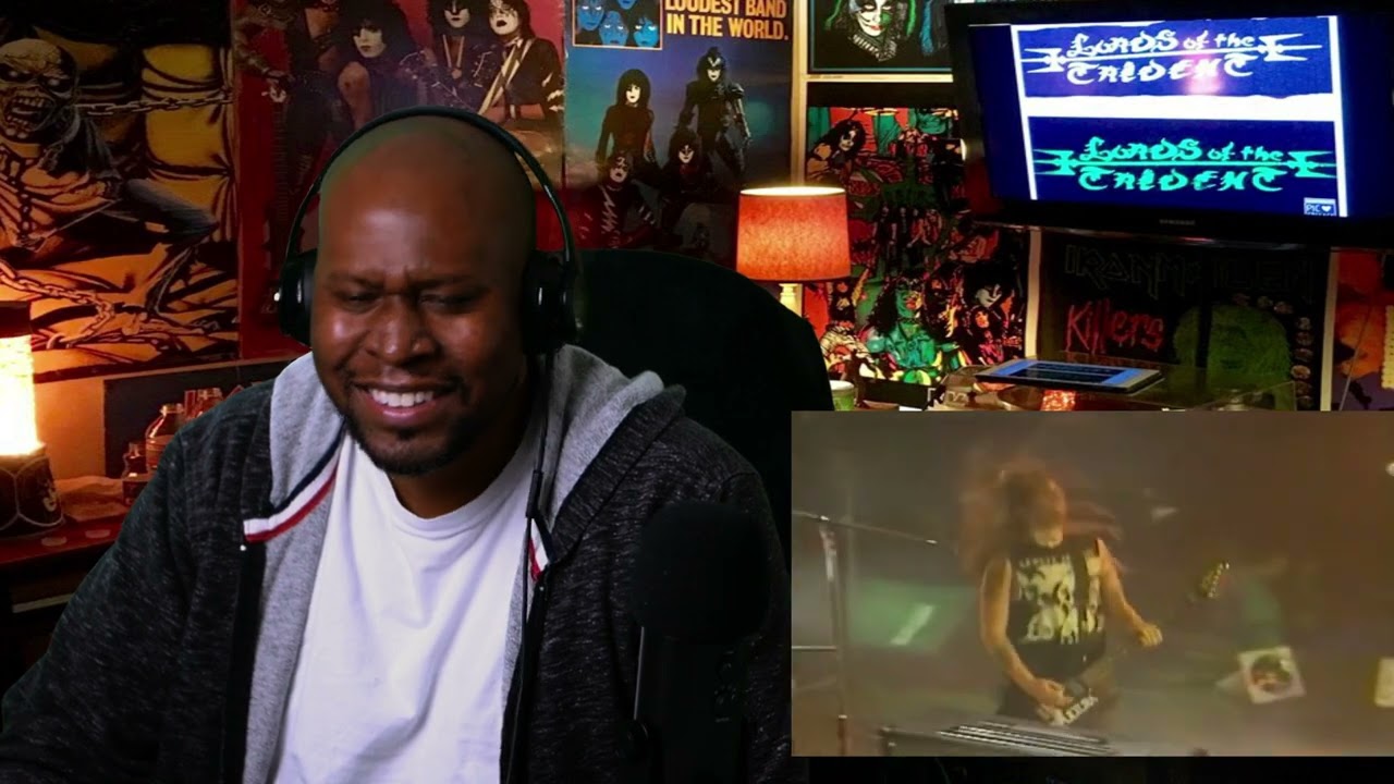 Awesome Reaction To Sepultura - Desperate Cry Under siege (Live)
