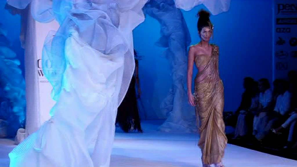 Gaurav Gupta Couture 2010 Show