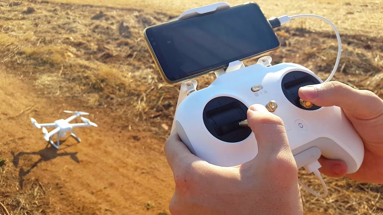 Xiaomi Mi Drone 4K - Preparazione Primo Decollo e Atterraggio! Tutorial /  Guida! - ITA