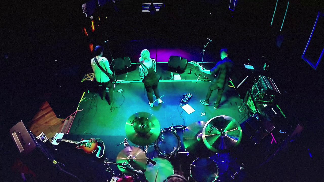 Agamas - BLACK AND WHITE - LIVE