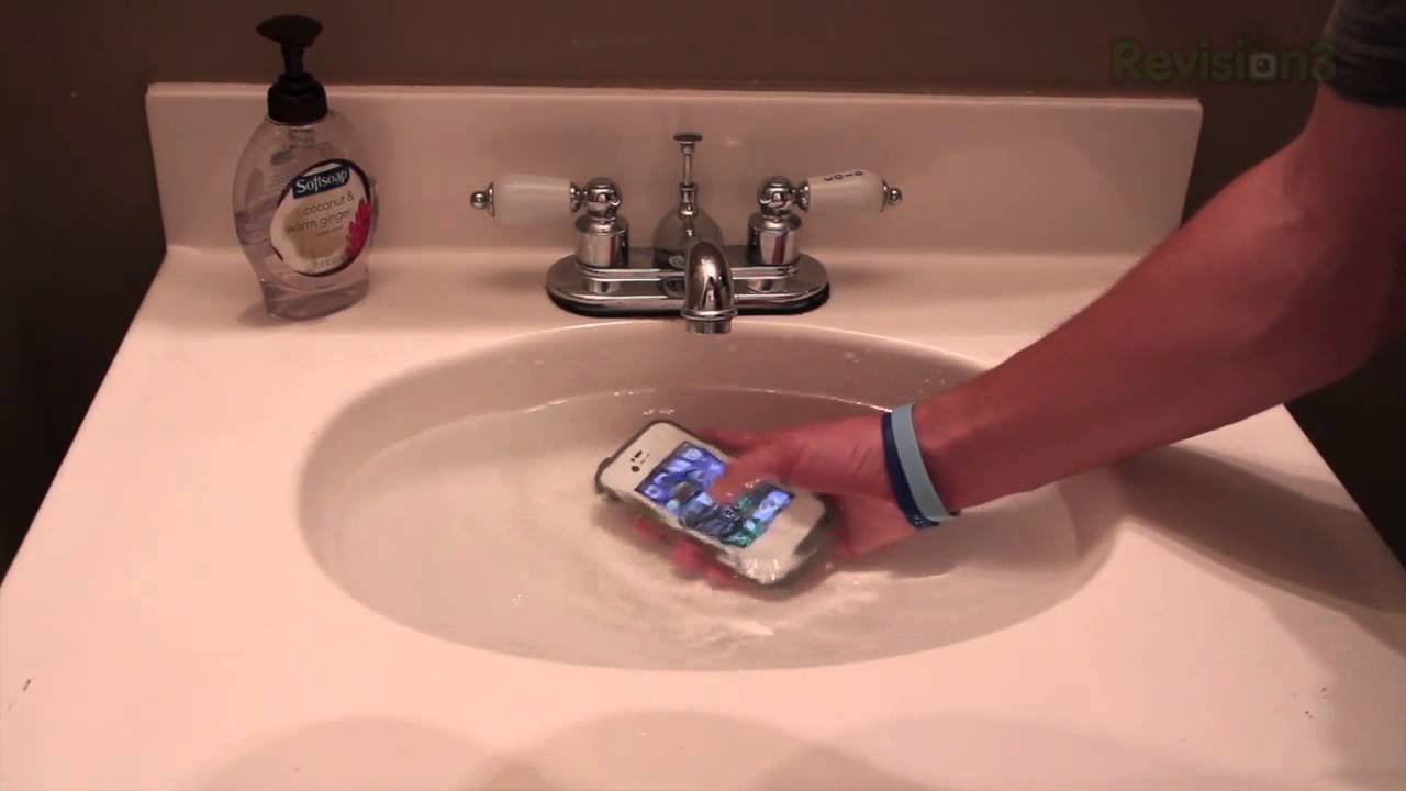 Review: LifeProof Case for iPhone 4/4S
