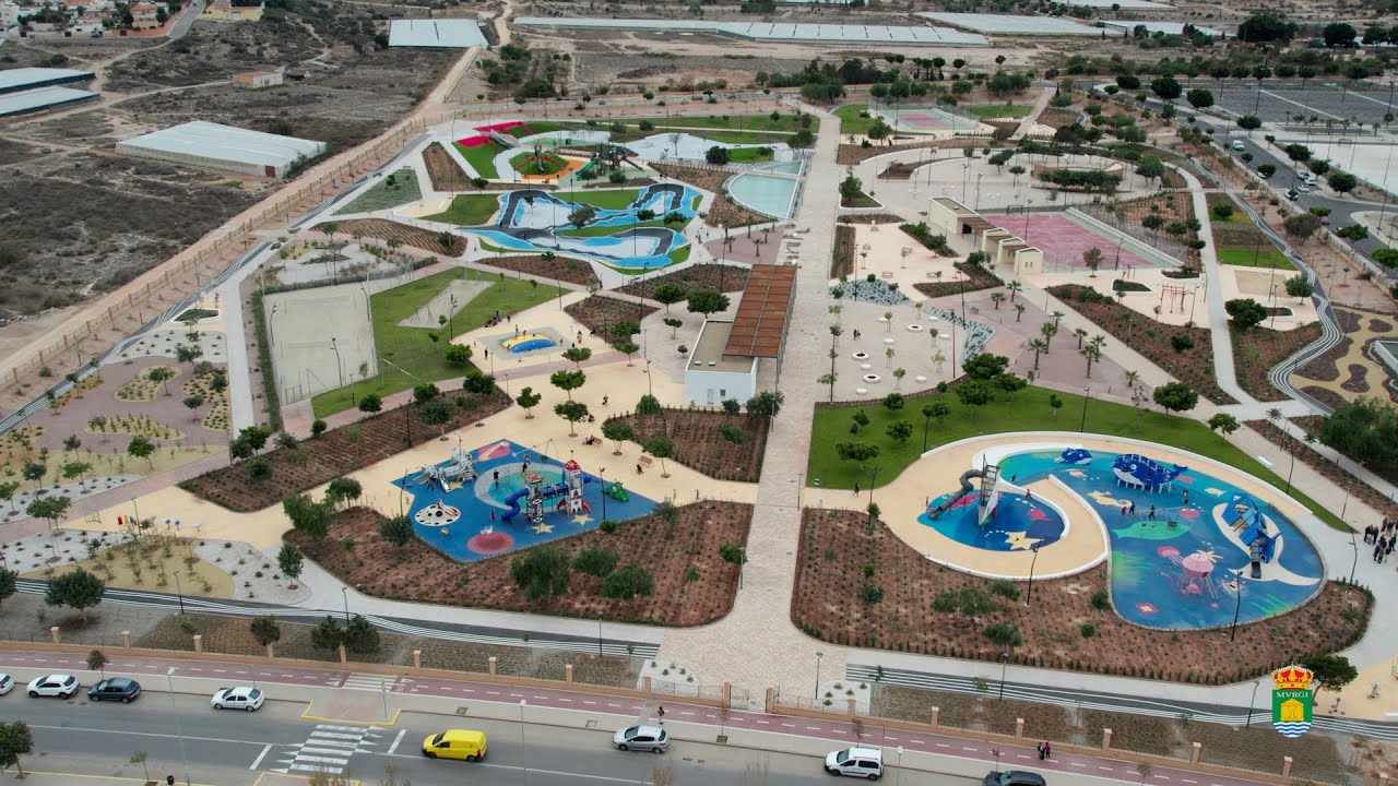 El Parque San José de El Ejido abre sus puertas como un espacio deportivo, lúdico y cultural