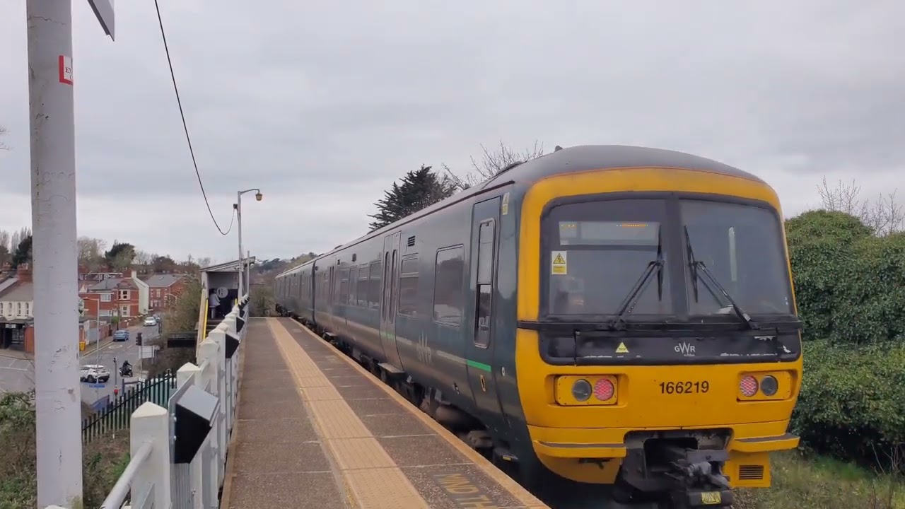 166219 at Polsloe Bridge (27/03/2025)