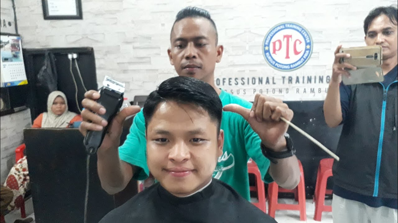 kursus potong rambut pria ,kursus barber ,potong rambut mandarin,under cut,/potong 2 jari