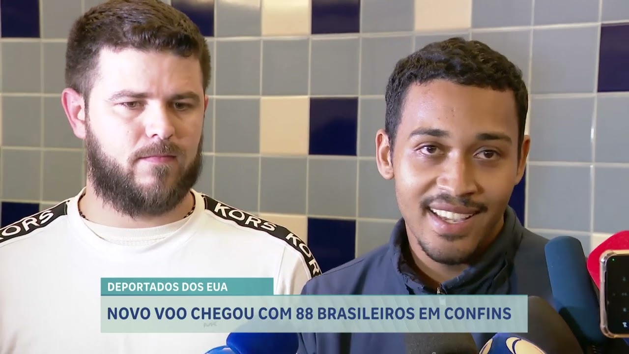 Mulheres e crianças não foram algemadas em novo voo com deportados em BH