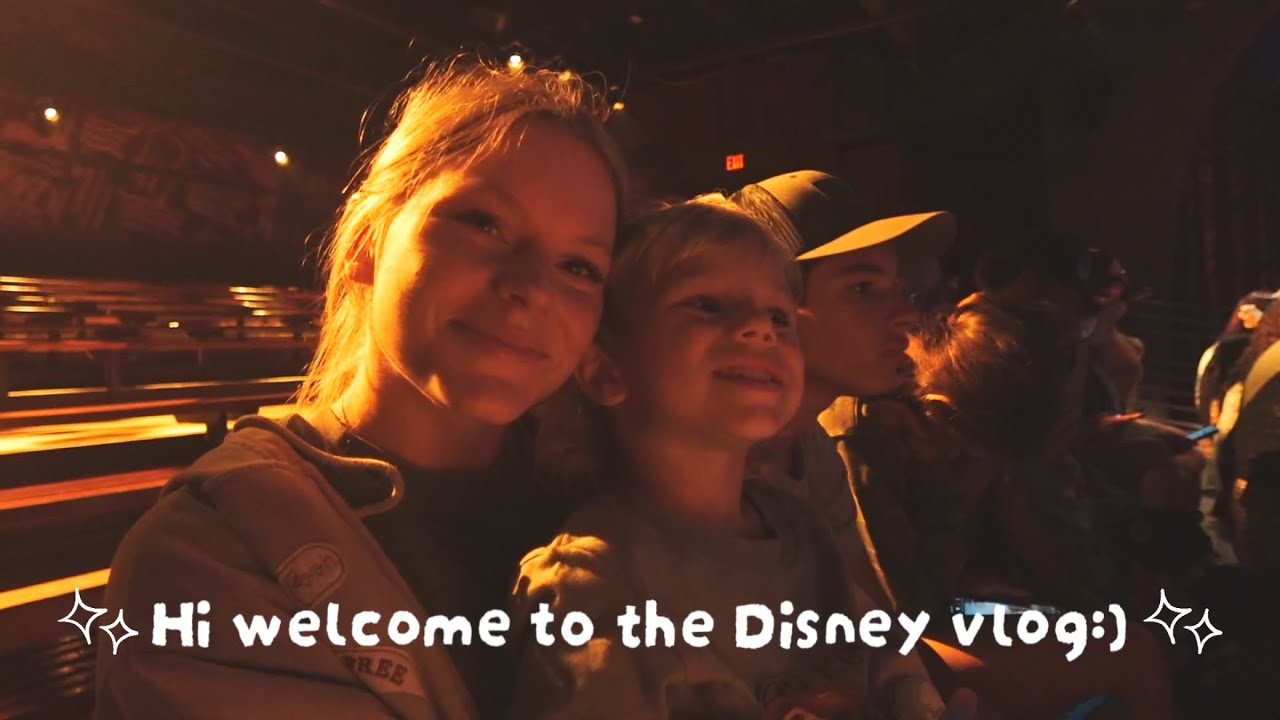 Disney with the fam🫶🏽