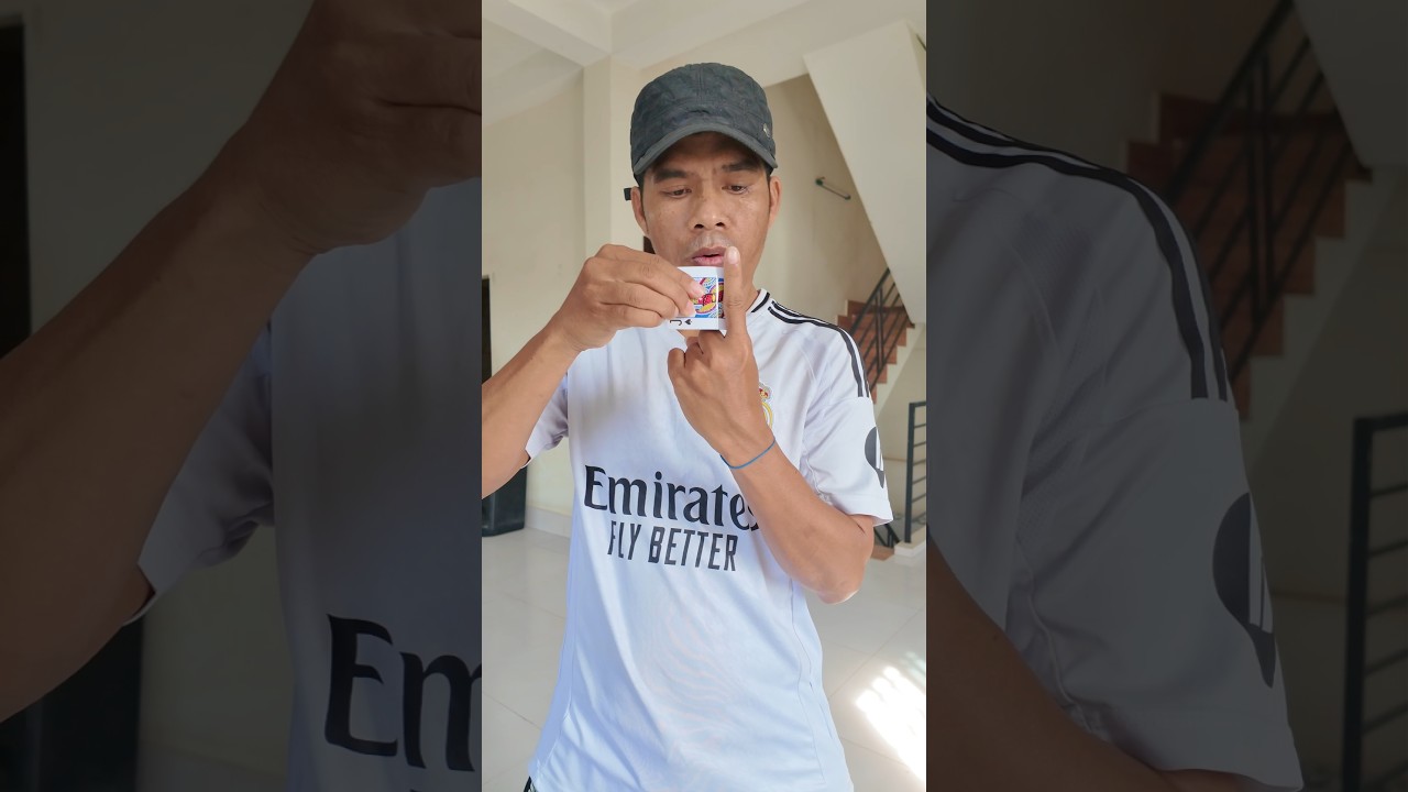 Incredible Finger Card Trick Explained 