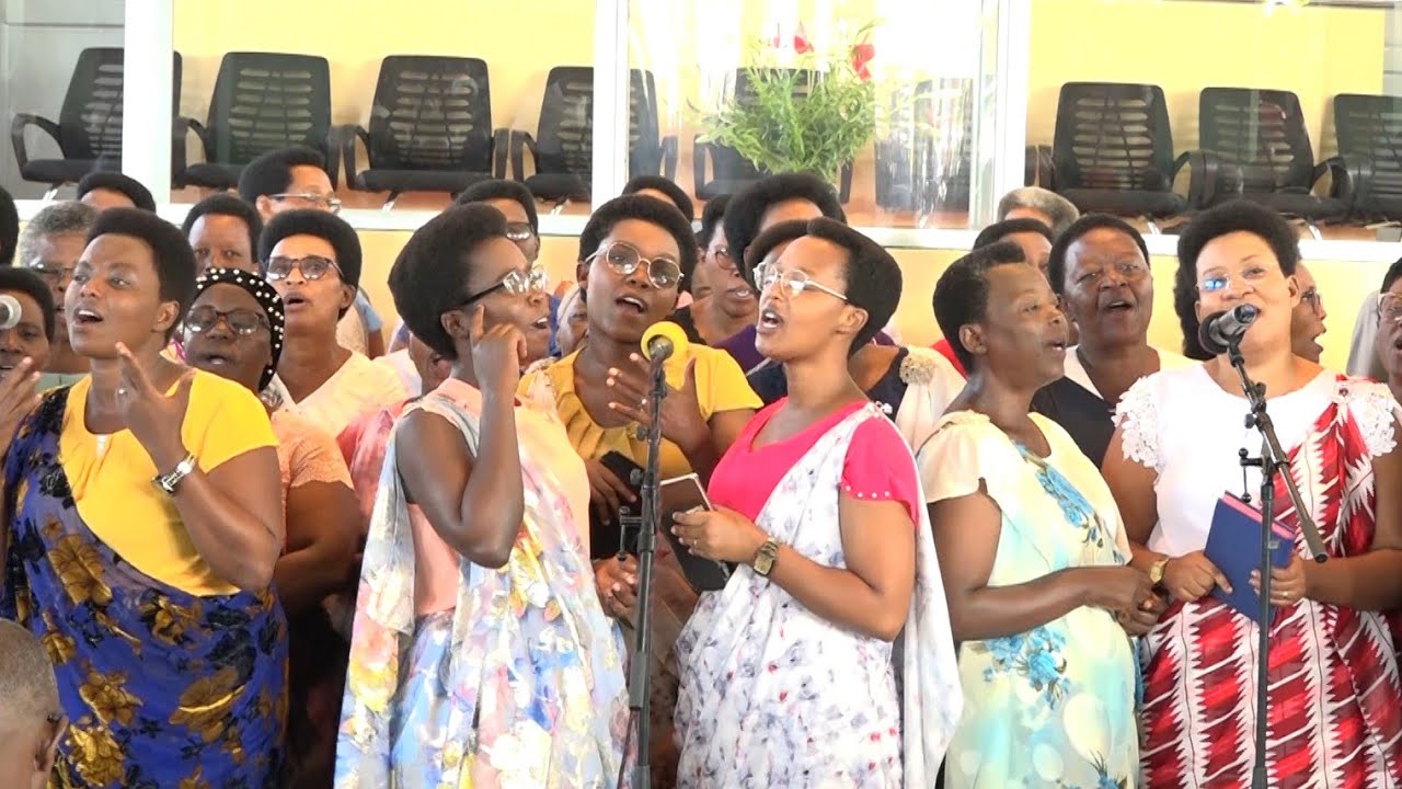 Matendo yako, ee Mungu wa Mbinguni yapita fahamu yetu/Chorale Centrale - Église Pentecôte Ntahangwa