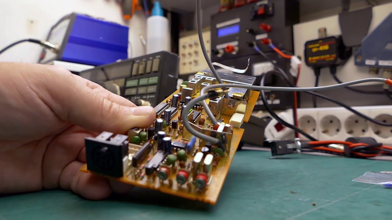 Yaesu FT 747GX para mejoras y mantenimientos diversos
