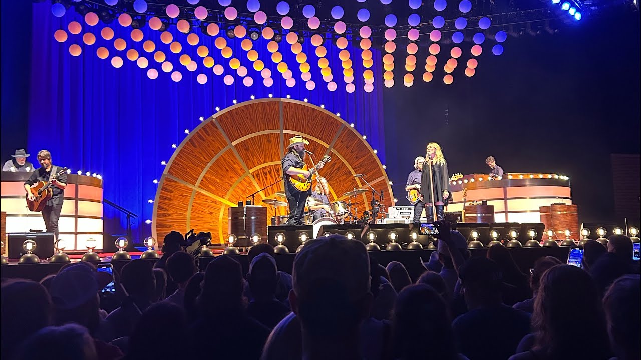 Chris Stapleton - What Am I Gonna Do LIVE 6/7/25