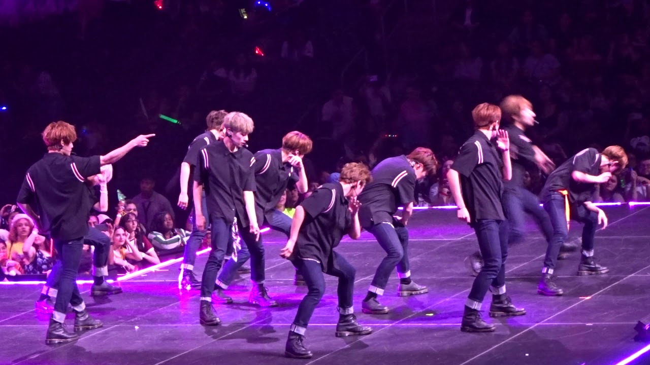 KCON NY 2018 Day 2 - Golden Child - Talk + Crush