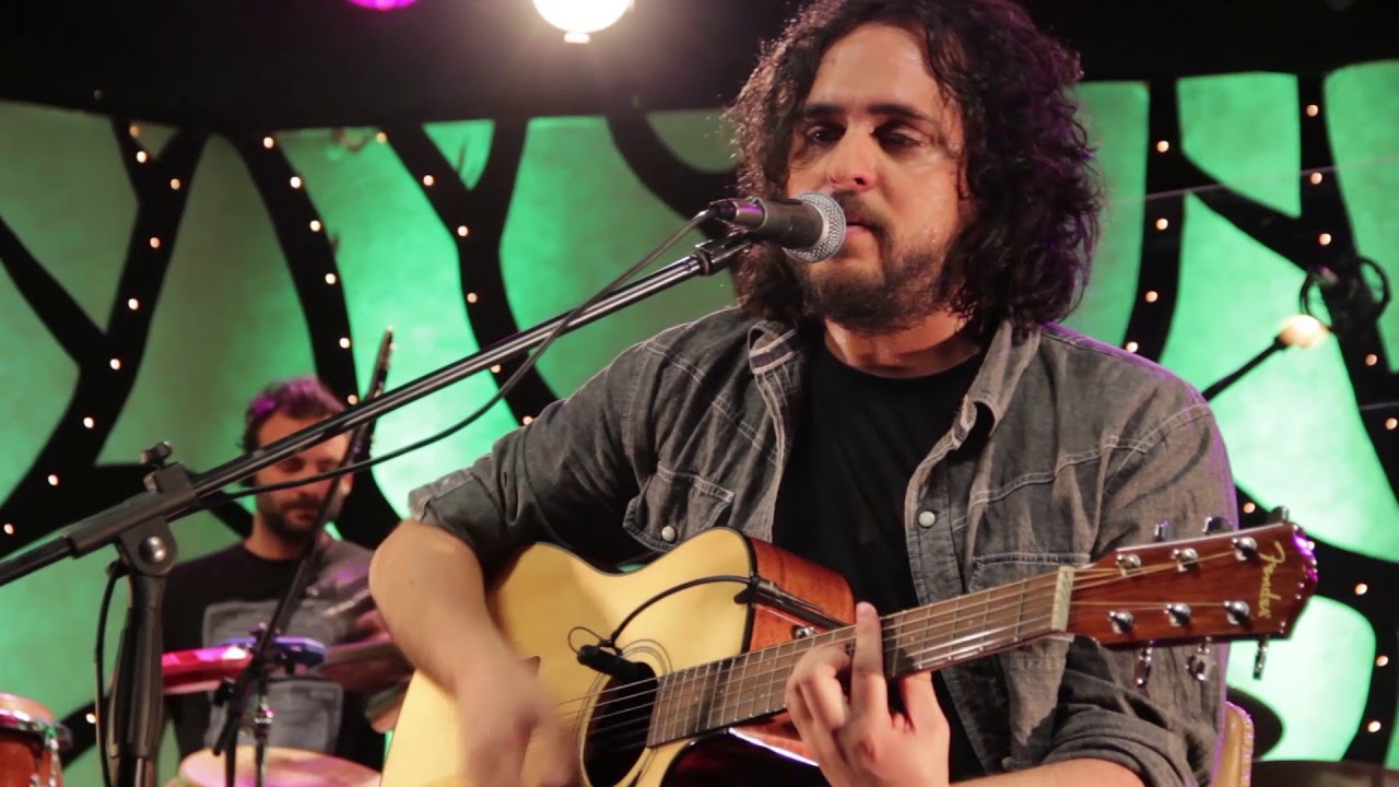 Chala Madre - No vuelve - Autores en vivo