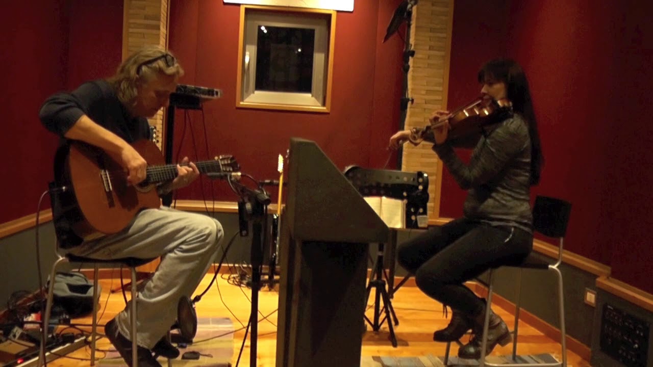 MOTSTAND recorded live in studio