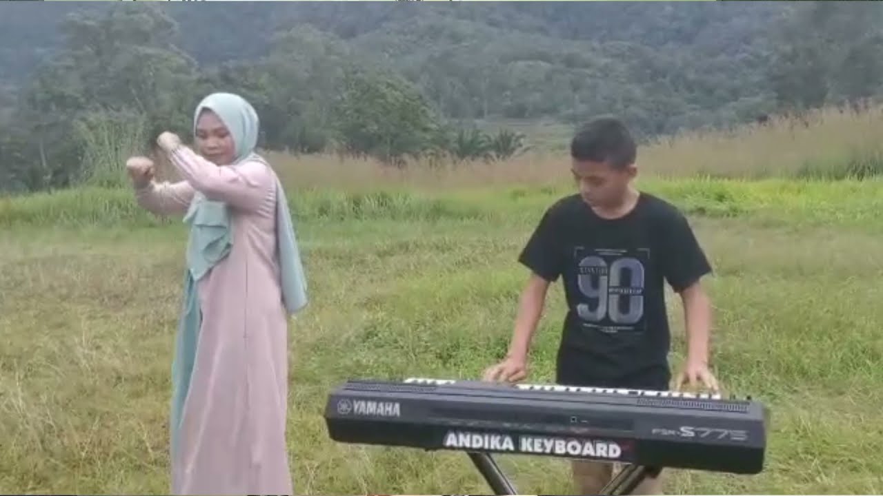 Lagu Pakpak ' ULANG SUNGGULU NENGE.